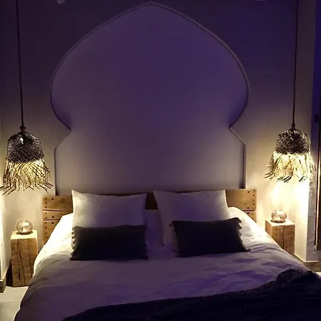 Bed & Breakfast O5sens Agde