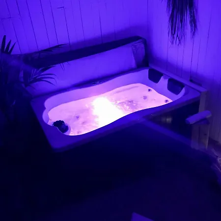 O5sens לינה וארוחת בוקר 3*