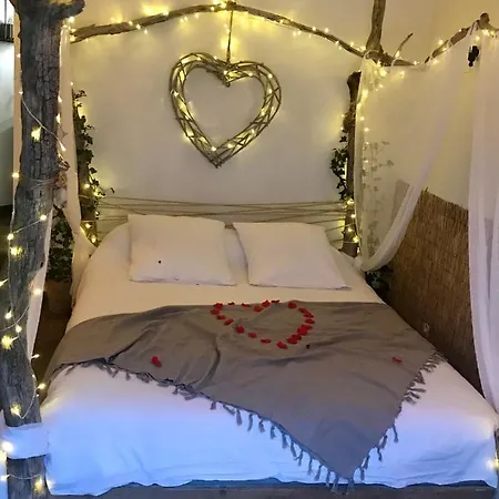 לינה וארוחת בוקר O5sens