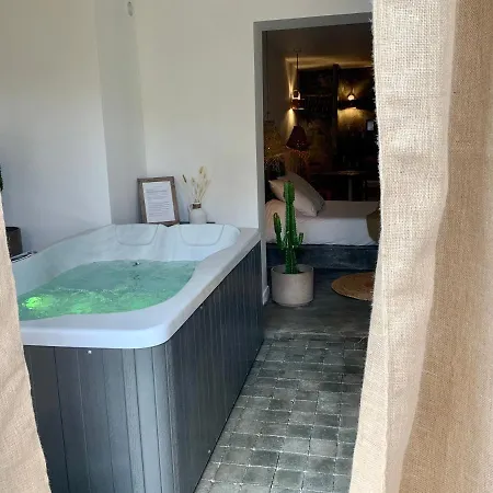 O5sens לינה וארוחת בוקר